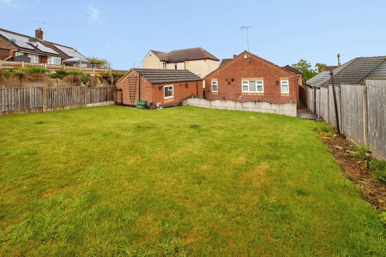 Springwell Street, Huthwaite, NG17, photo 2