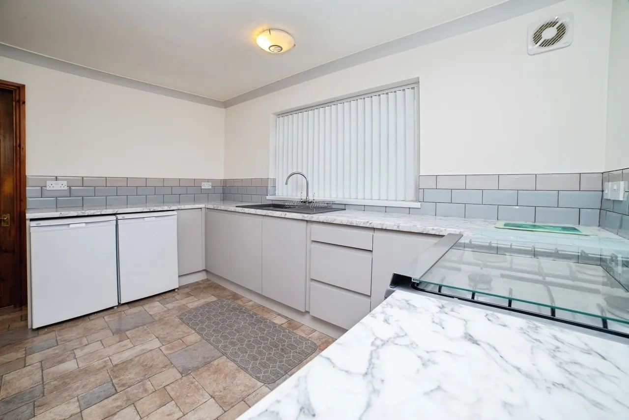 Springwell Street, Huthwaite, NG17, photo 6