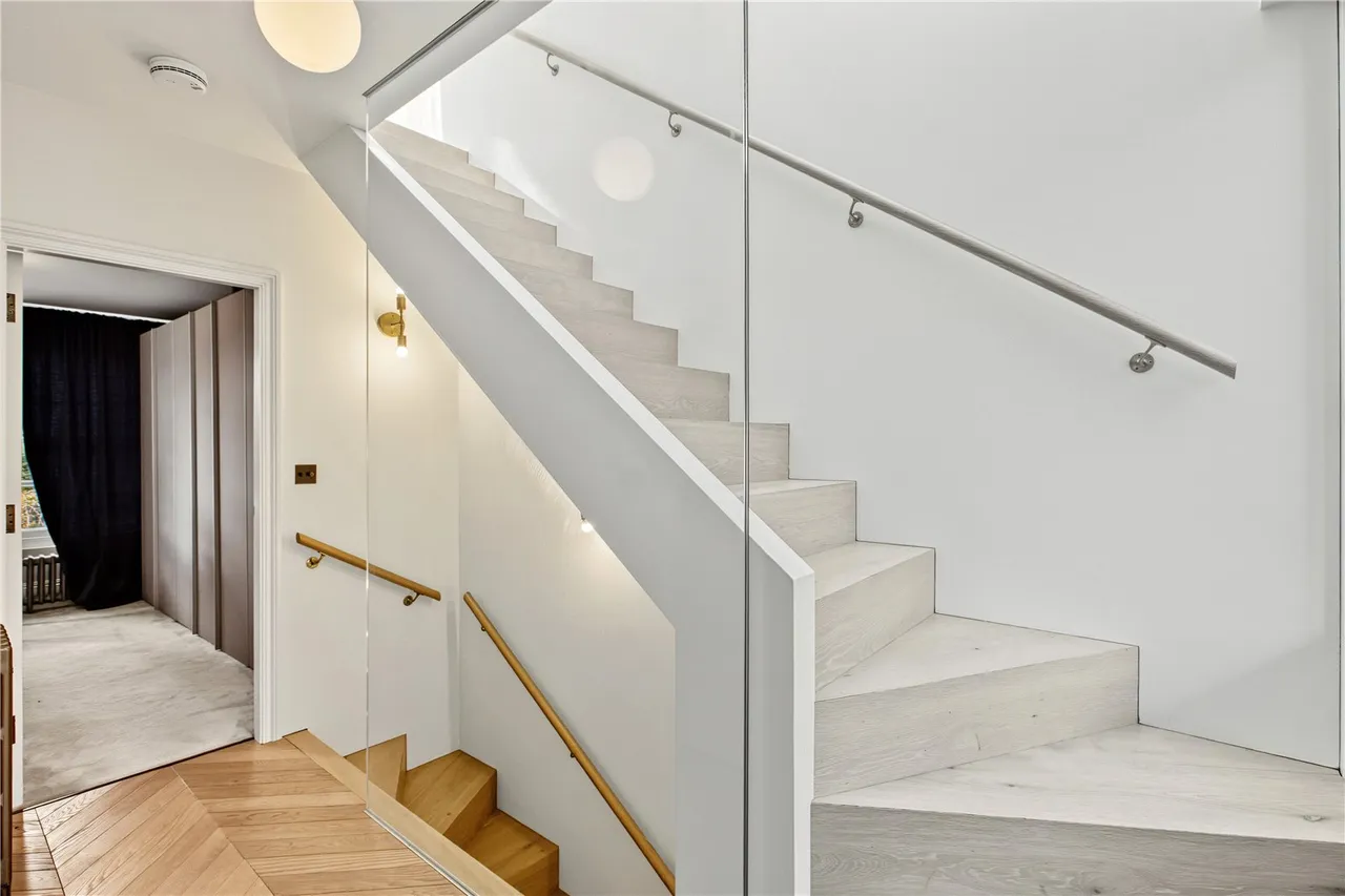 Thornhill Road, Islington, N1, photo 15