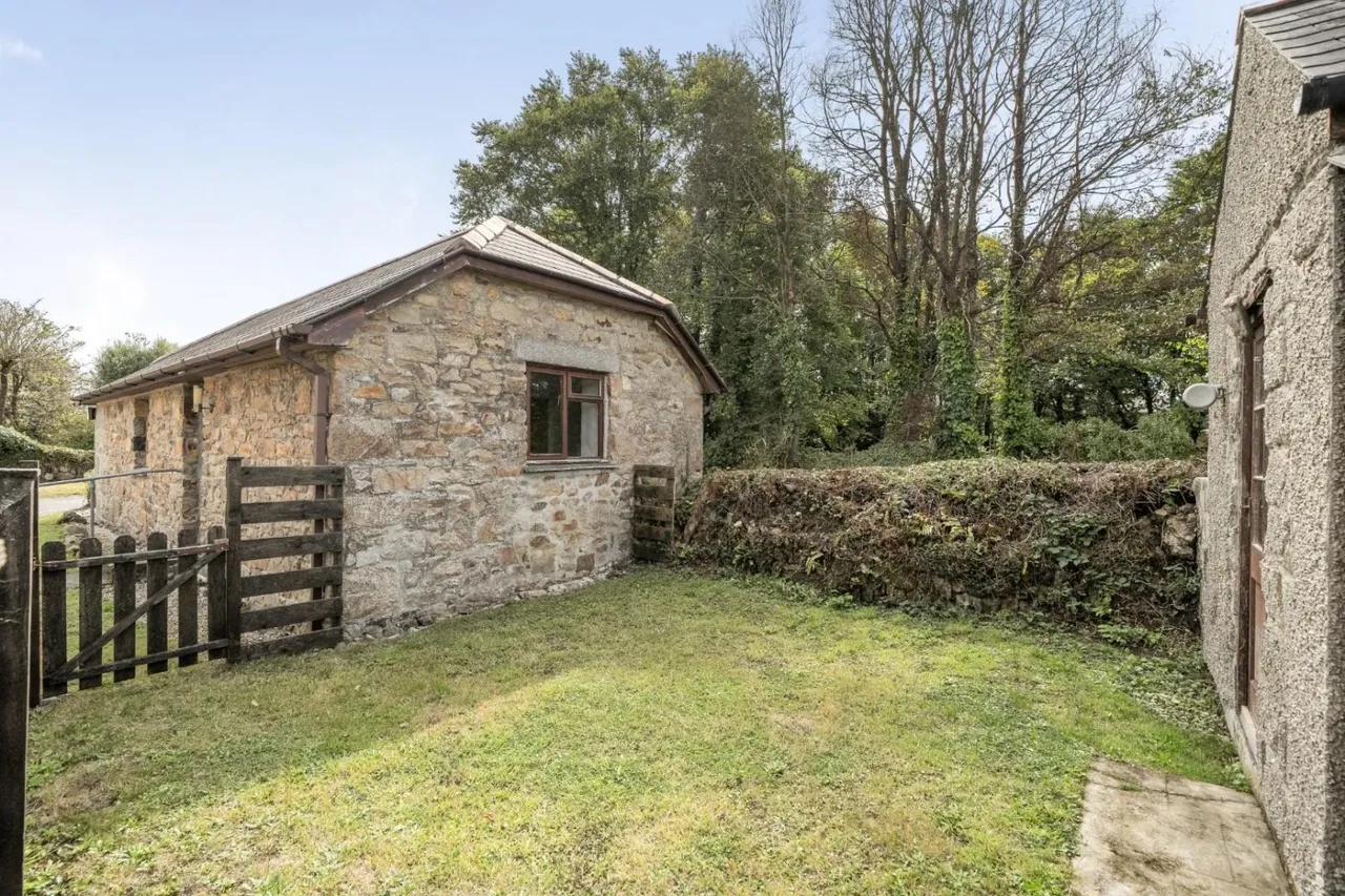 Detached Barn Conversion at Plain-An-Gwarry, Marazion, TR17, photo 4