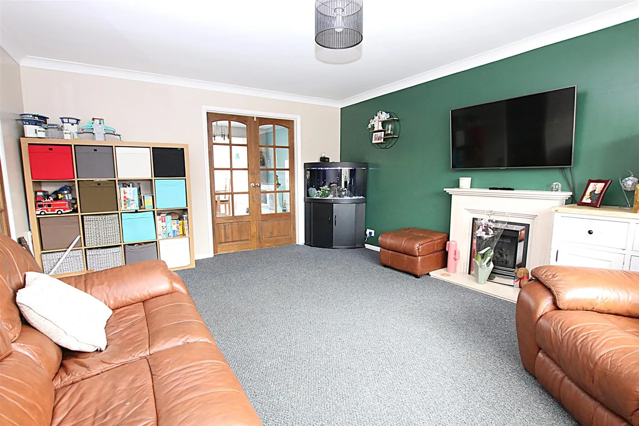 Crownsmead, West Hunsbury, photo 4
