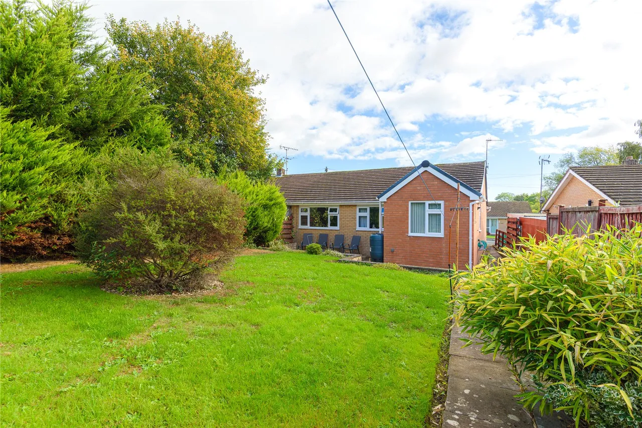 Chepstow Avenue, Guilsfield, SY21, photo 15