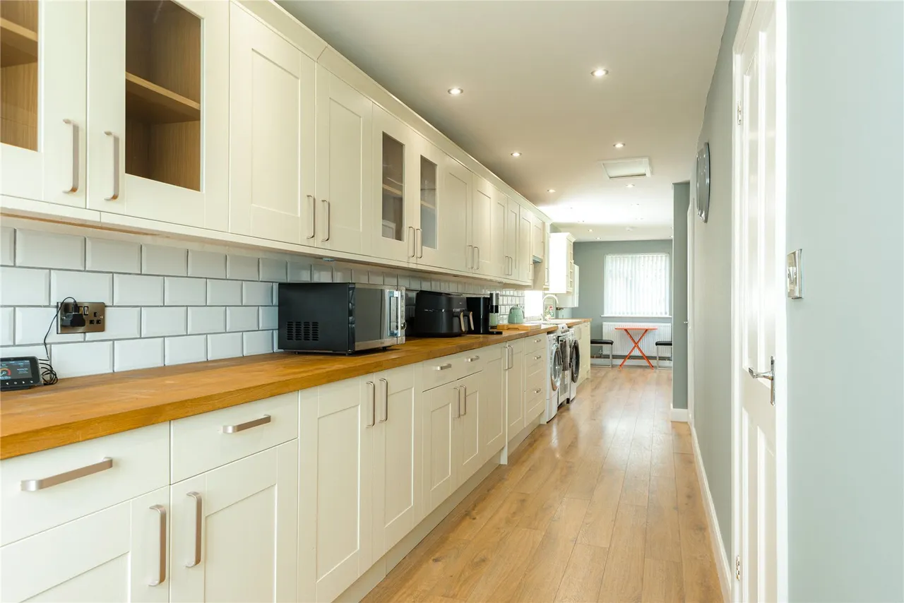 Chepstow Avenue, Guilsfield, SY21, photo 7