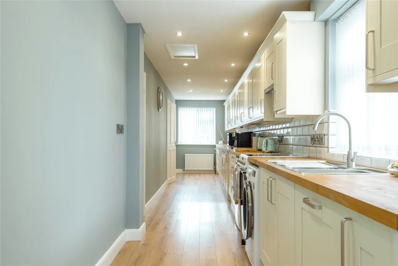 Chepstow Avenue, Guilsfield, SY21, photo 6