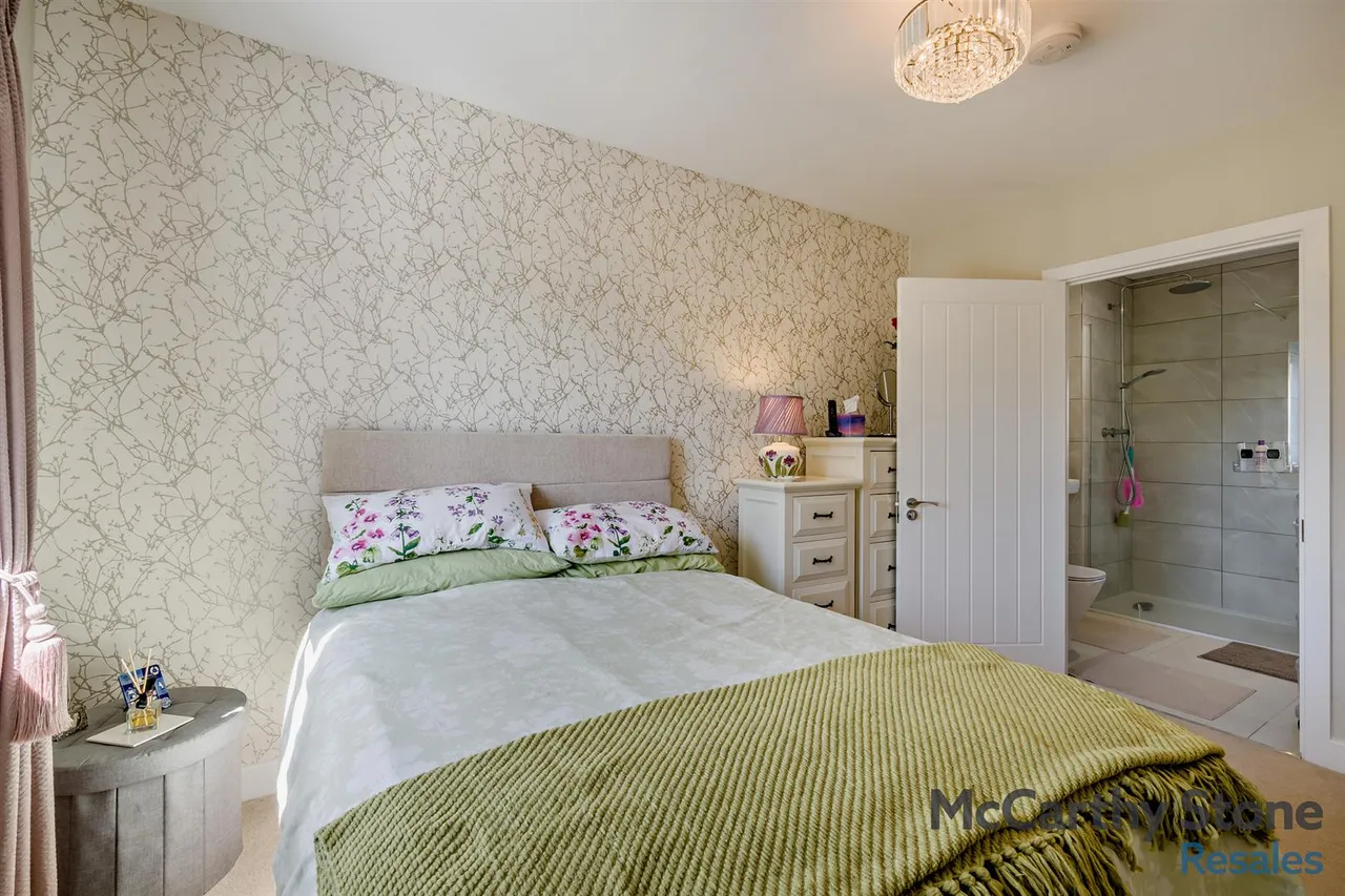 Bluebell Road, Eaton, NR4, photo 15