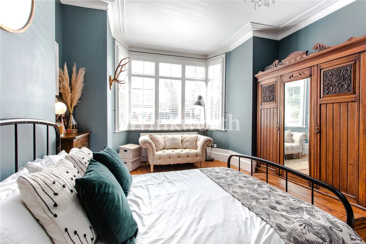 Old Park Road, London, N13, photo 8