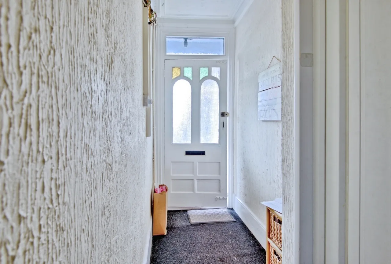 Ambleside Drive, Southend-on-Sea, Essex, SS1, photo 12