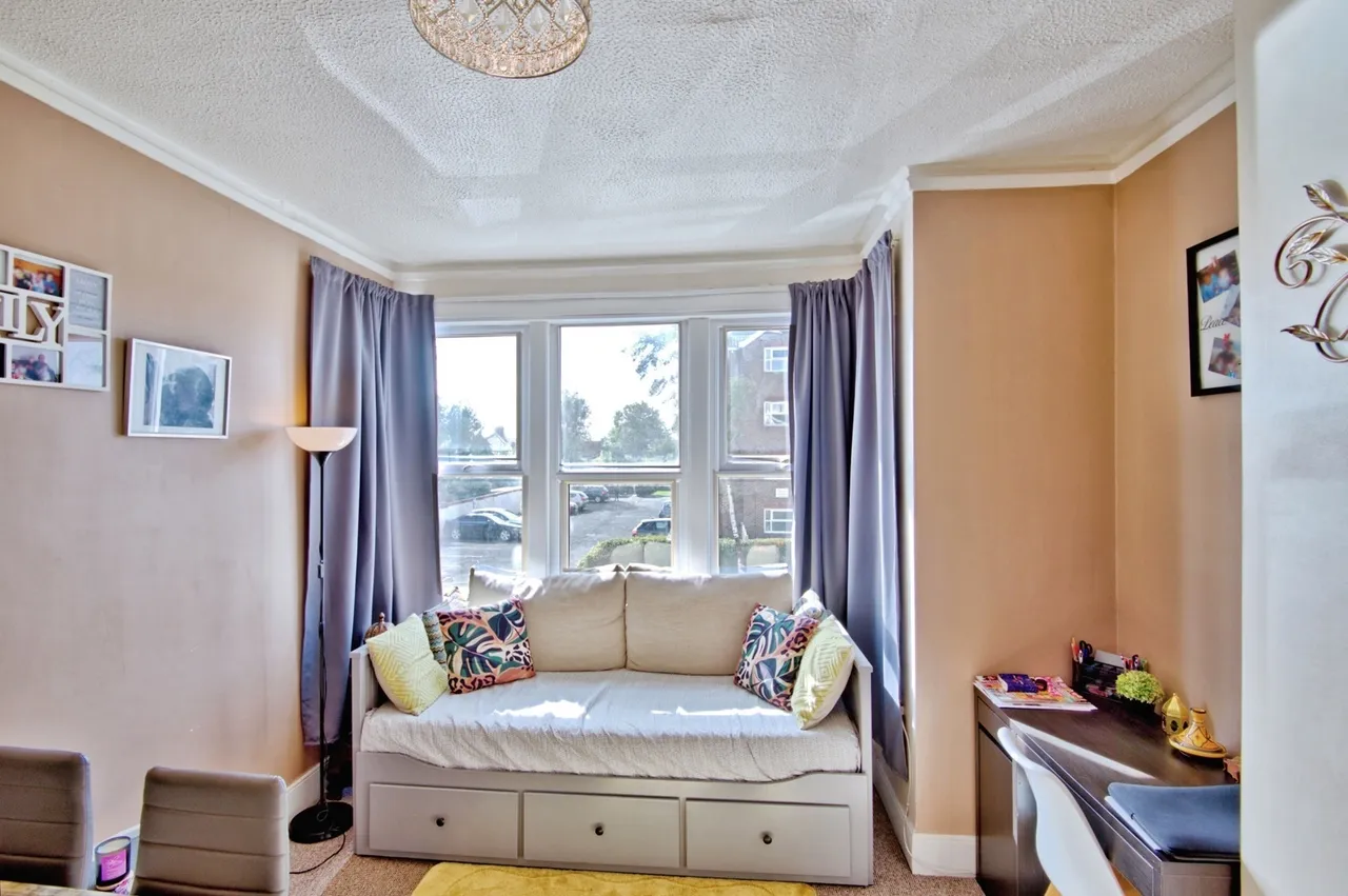 Ambleside Drive, Southend-on-Sea, Essex, SS1, photo 8
