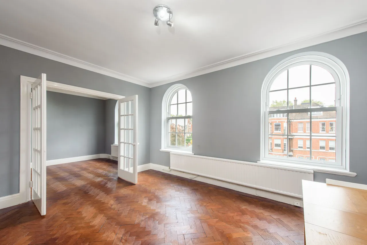 3 bed flat for sale — 22 Mandeville Court, Finchley Road, London