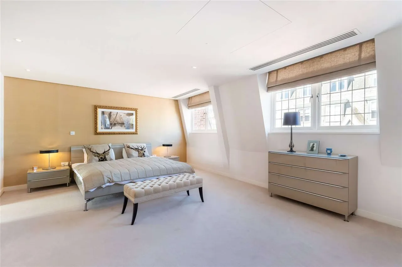 Great Peter Street, London, SW1P, photo 4