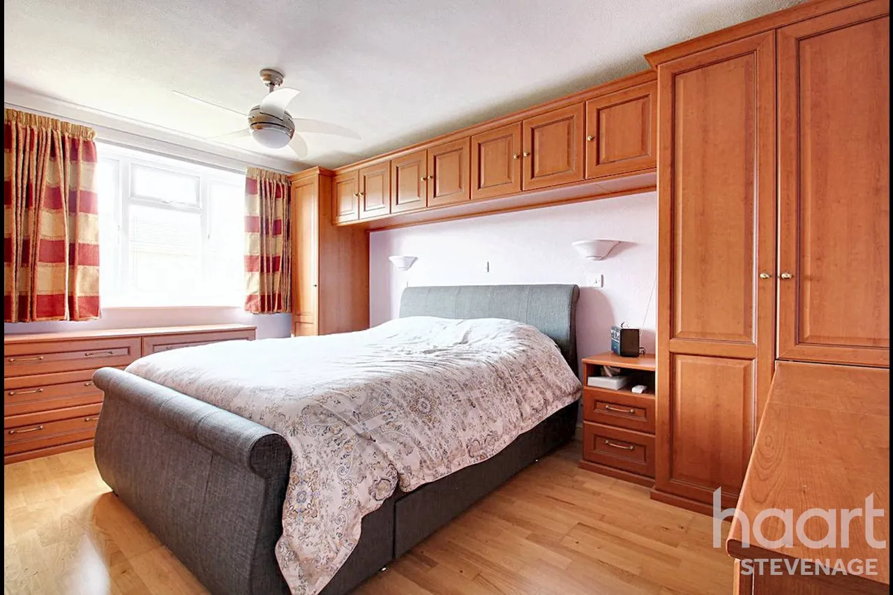 Marlowe Close, Stevenage, SG2, photo 18