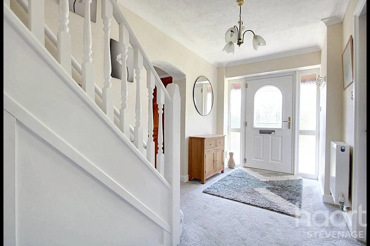 Marlowe Close, Stevenage, SG2, photo 8