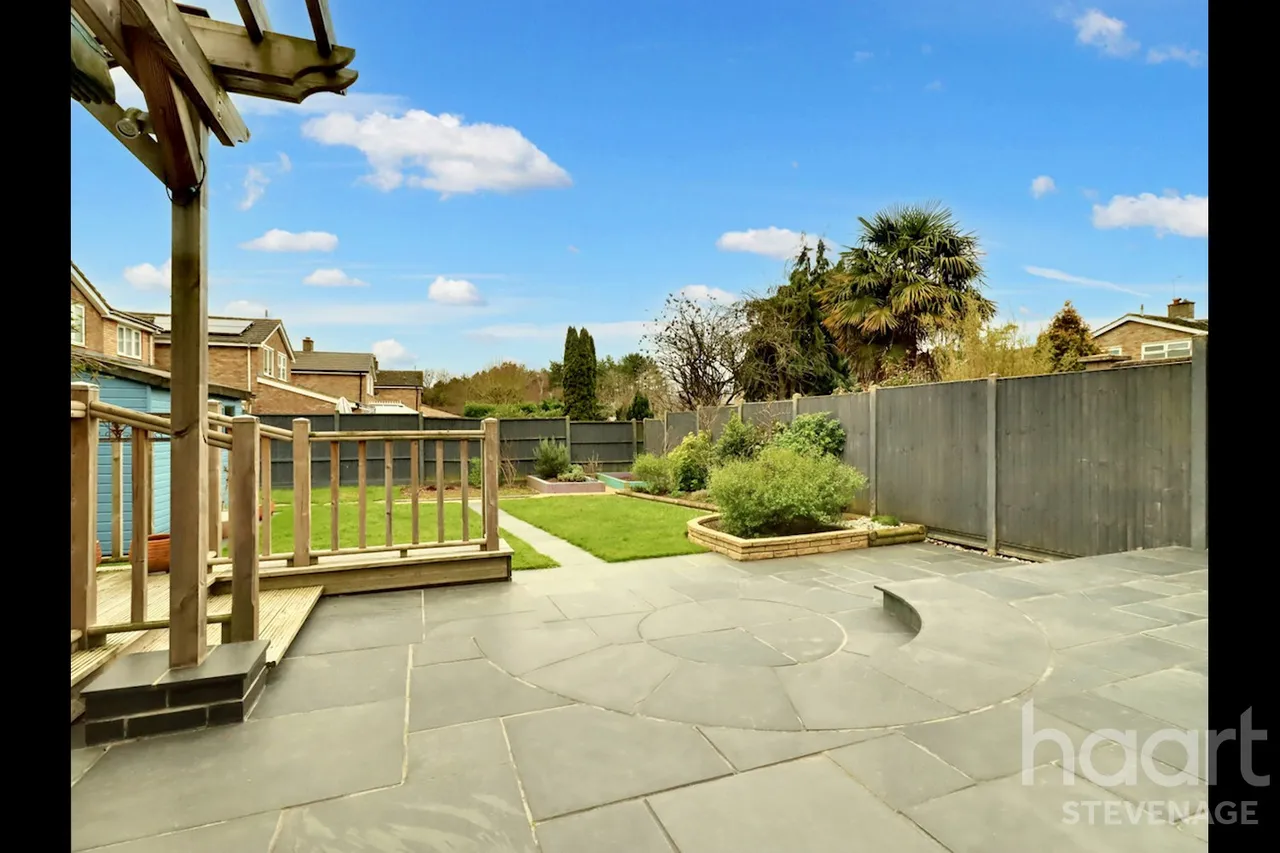 Marlowe Close, Stevenage, SG2, photo 23