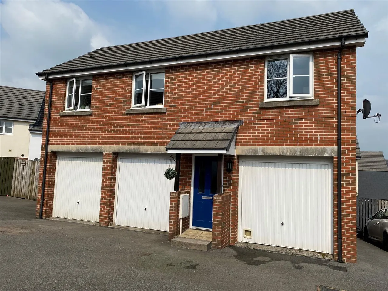 2 bed flat to rent, Launceston