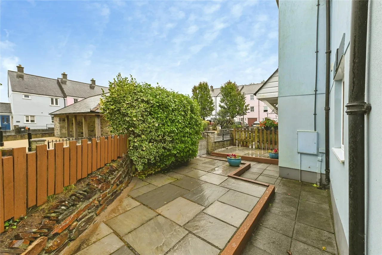 Angarrack Court, Roche, PL26, photo 25
