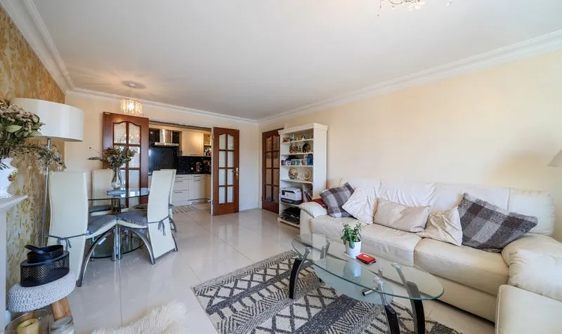 Cheam Road, Charlemont House, KT17, photo 6