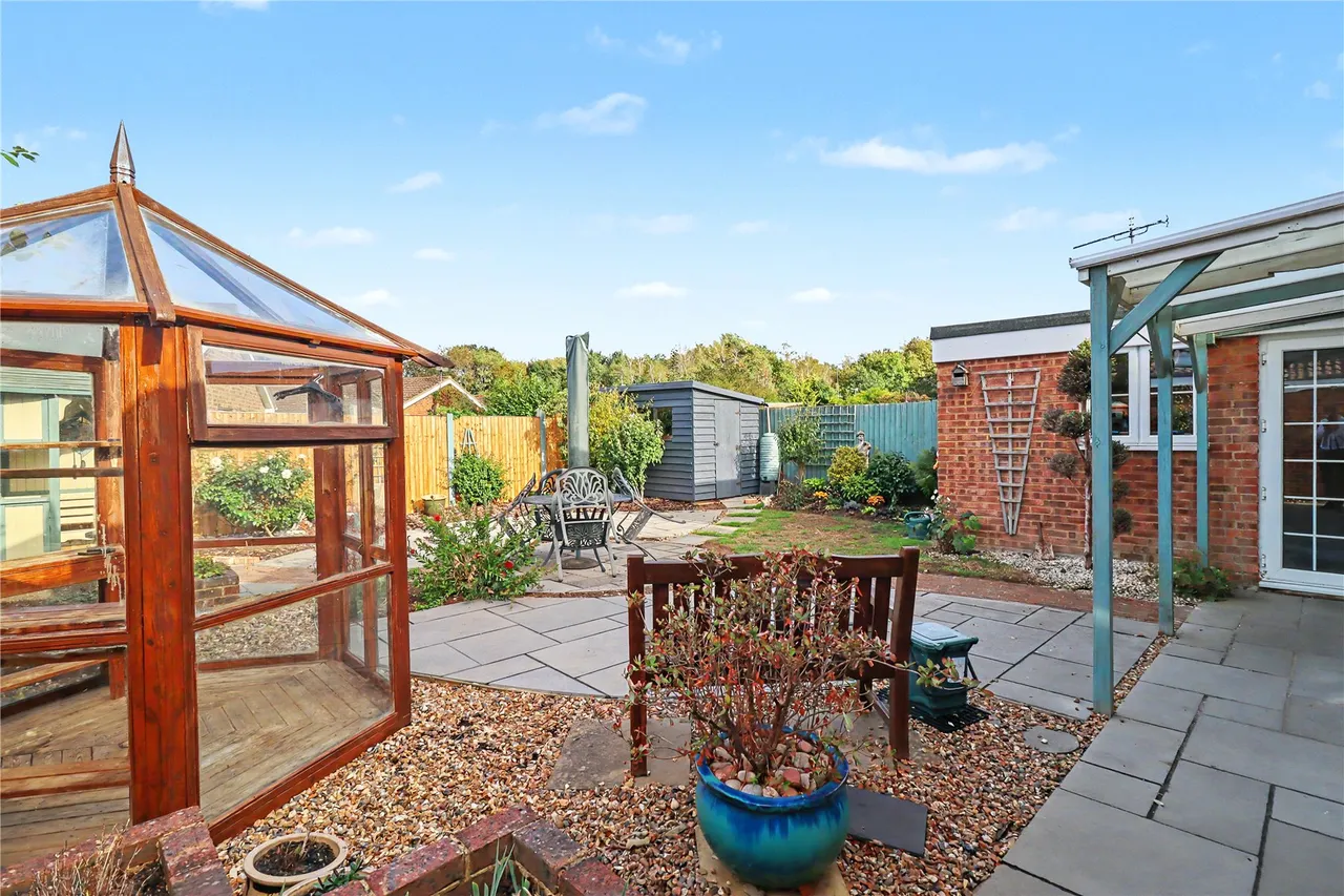 Thursby Road, Woking, GU21, photo 12