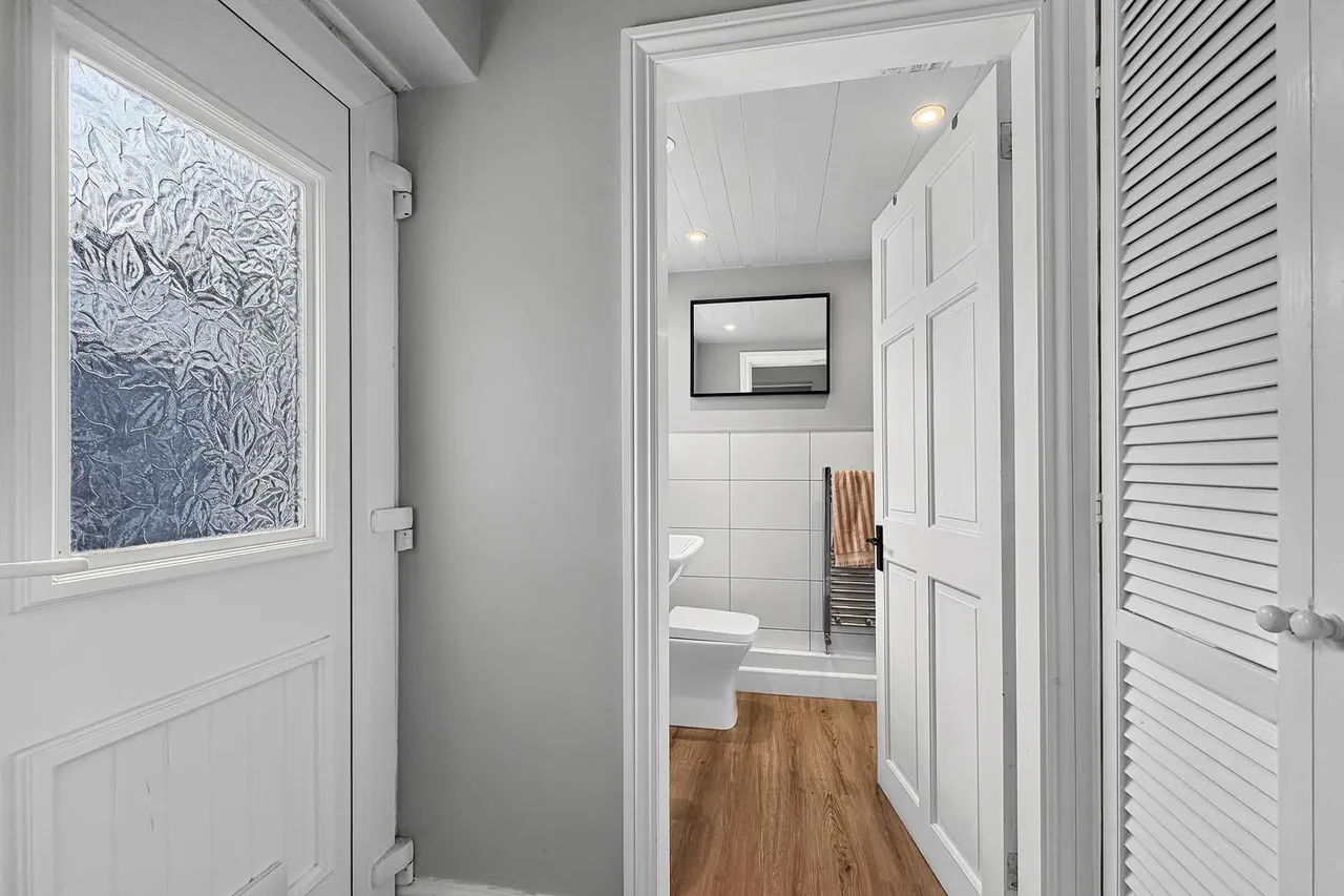 St. Andrews Avenue, Timperley WA15 6SG, photo 9