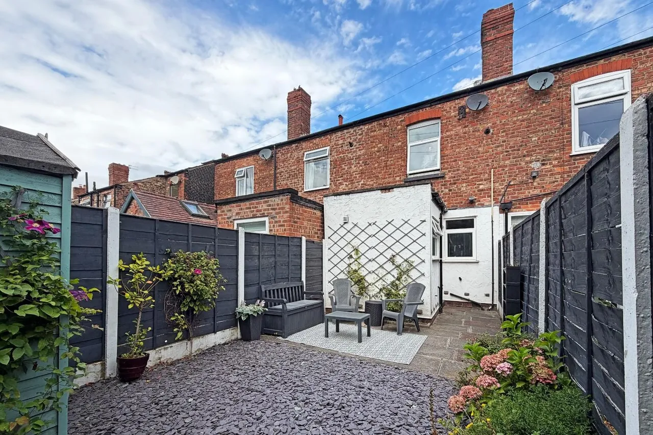 St. Andrews Avenue, Timperley WA15 6SG, photo 4