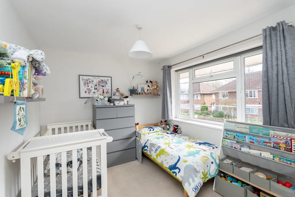 Swan Mill Gardens, Pixham, RH4, photo 6