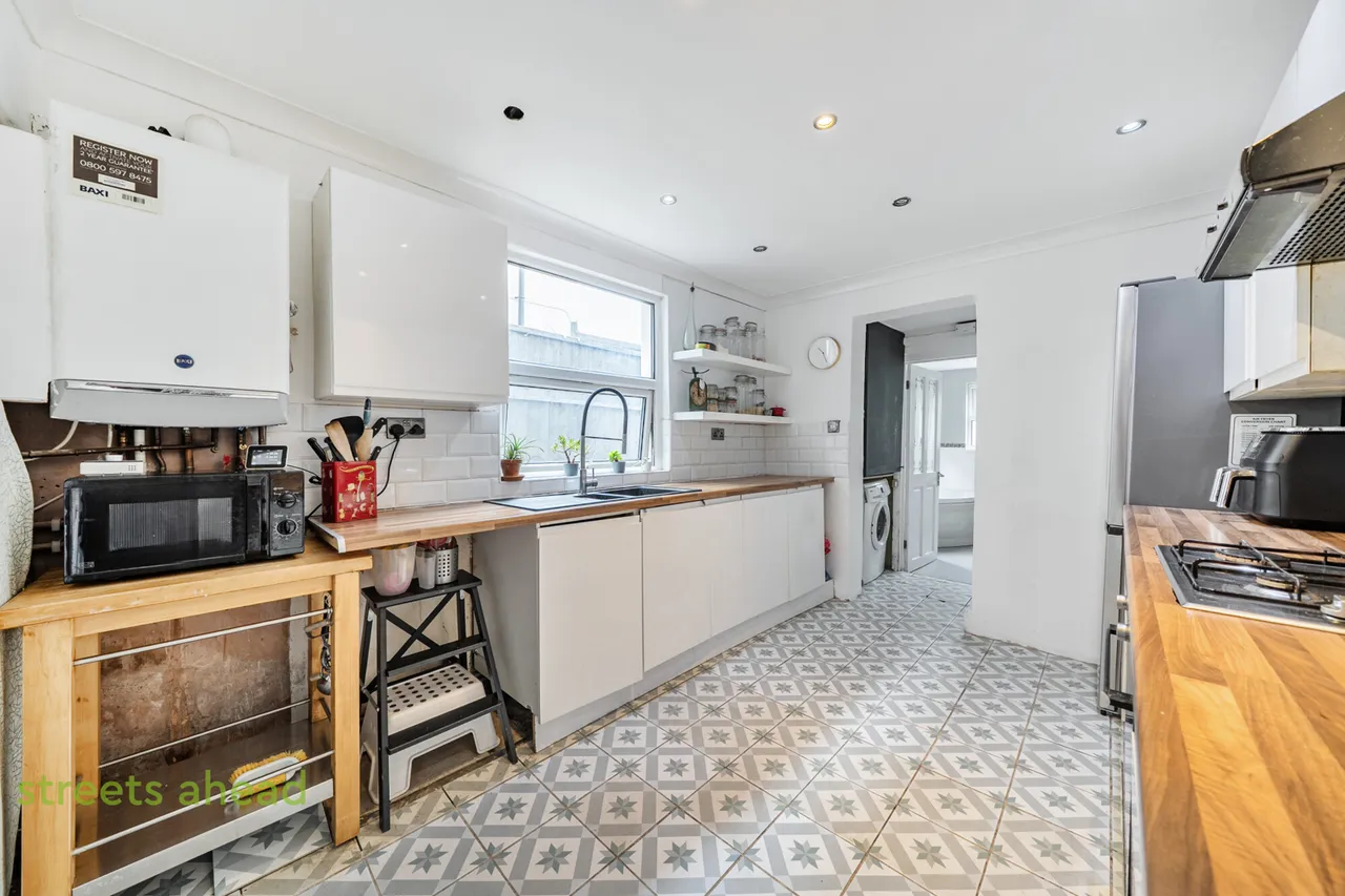 Bensham Grove, Thornton Heath, CR7, photo 8