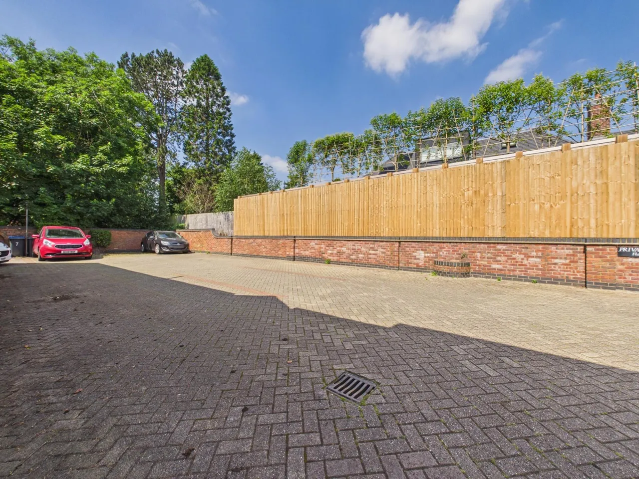 Windsor Court, Burbage, LE10, photo 9