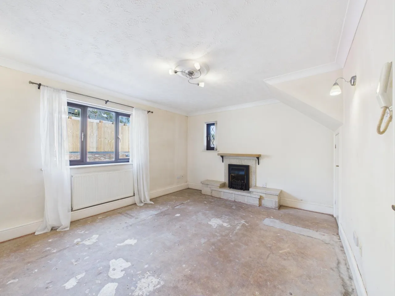 Windsor Court, Burbage, LE10, photo 2