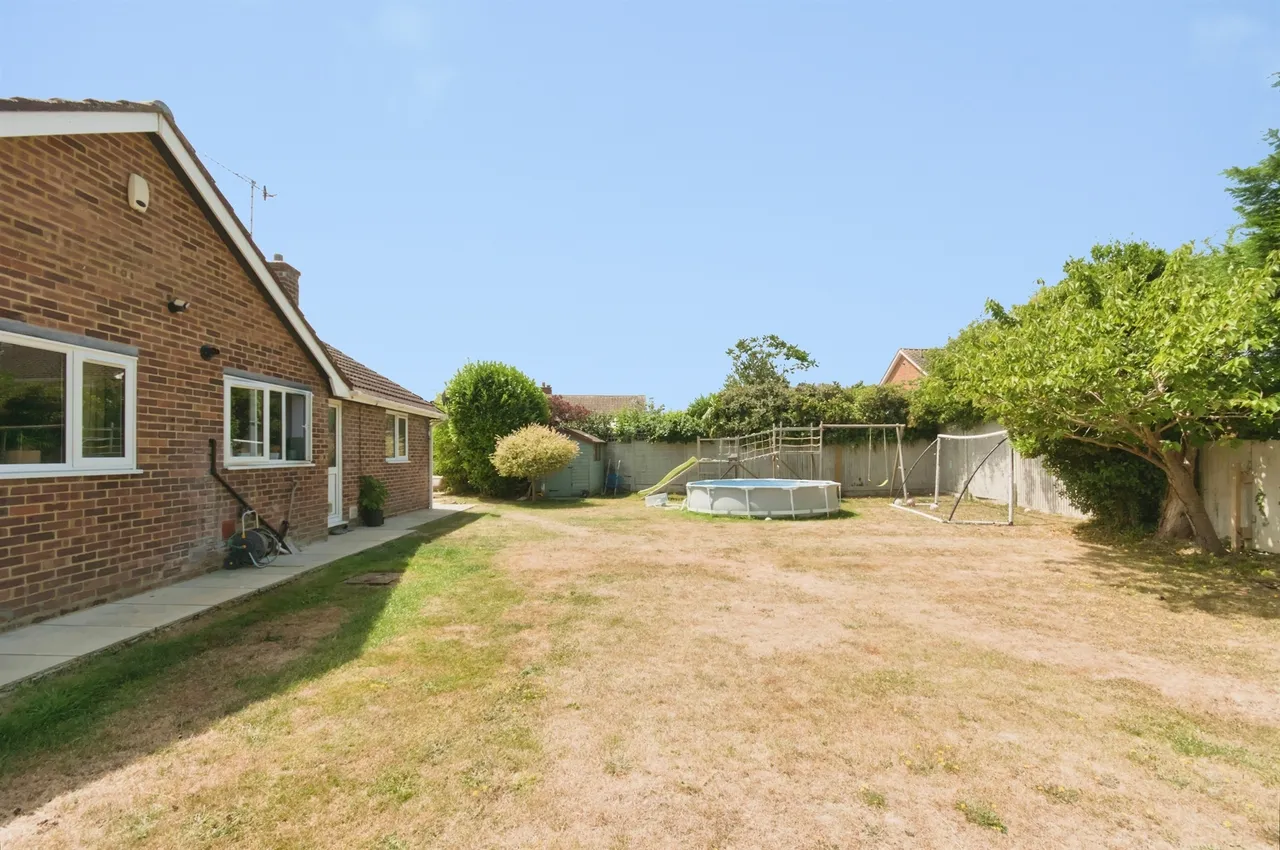 The Glades, Bexhill-On-Sea, photo 2