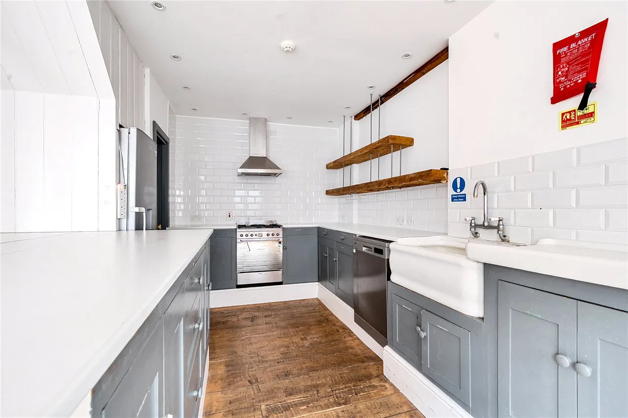Standard Place, London, EC2A, photo 3