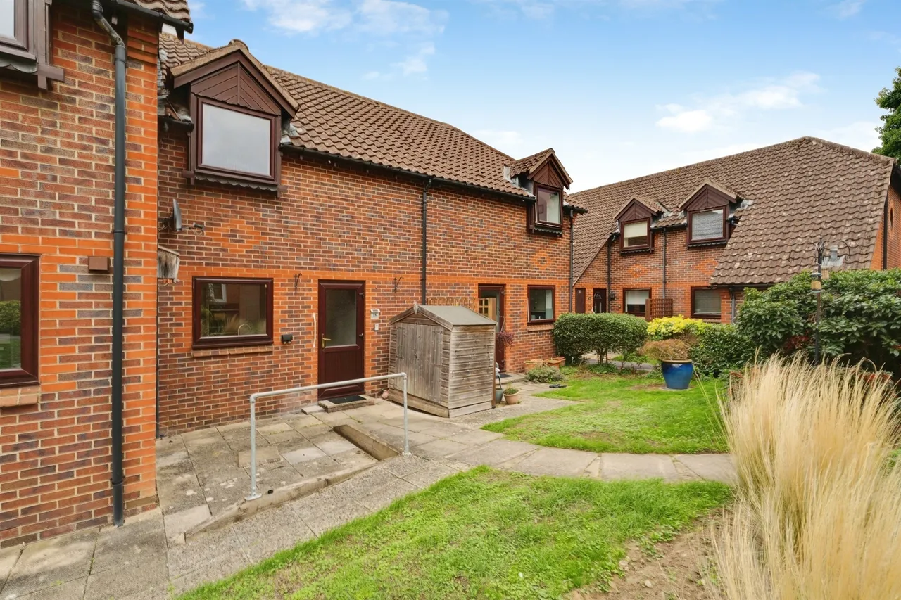 Old School Mews, Stowmarket, IP14, photo 12