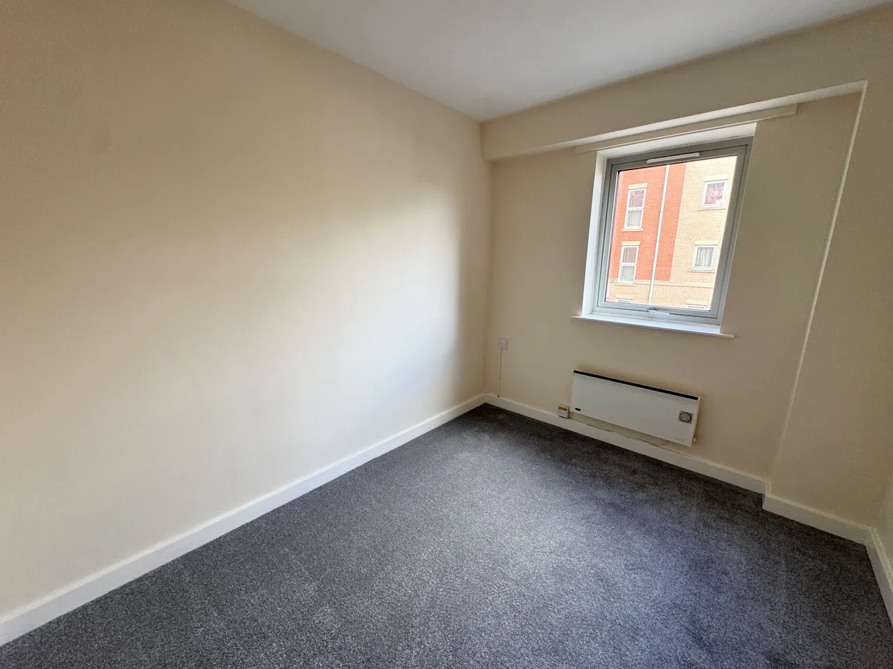 Fremington Court, CV1, photo 5