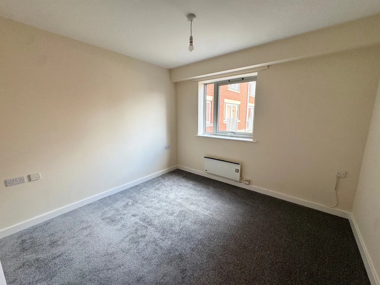 Fremington Court, CV1, photo 3