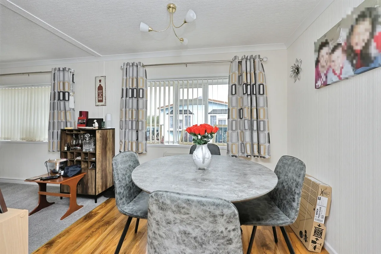 Plumtree Mobile Home Park, Marham, photo 6