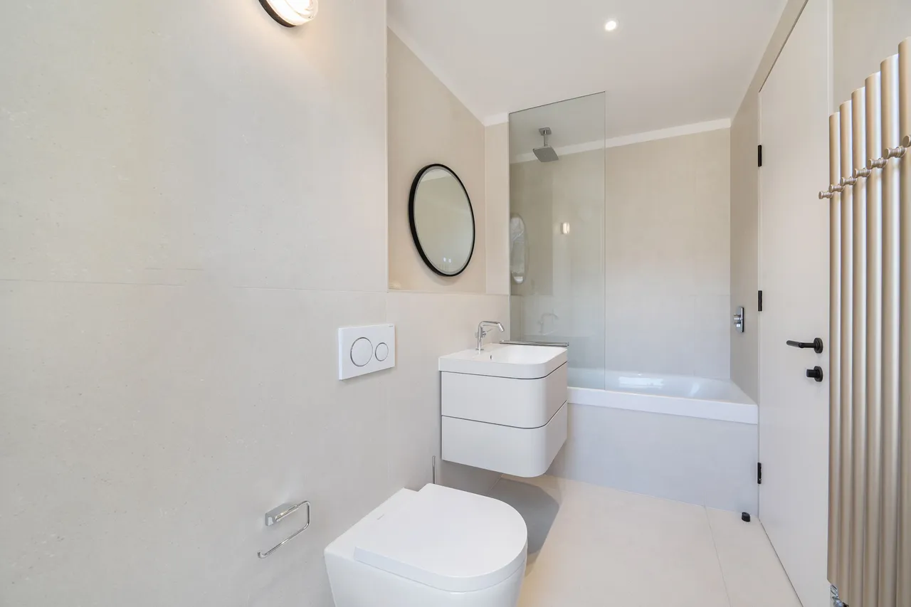 Flat 5, 13 Kensington High Street, London, photo 10