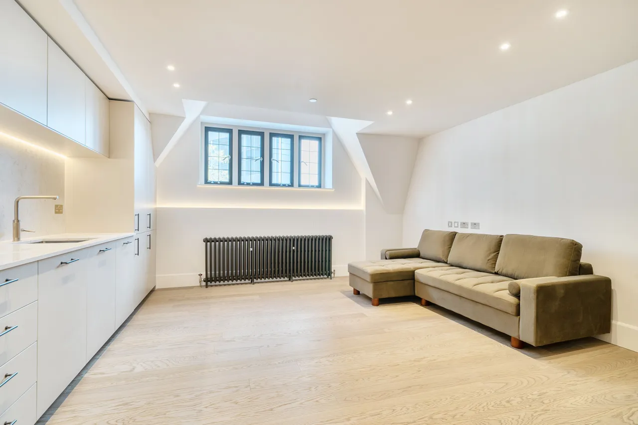 Flat 5, 13 Kensington High Street, London, photo 5