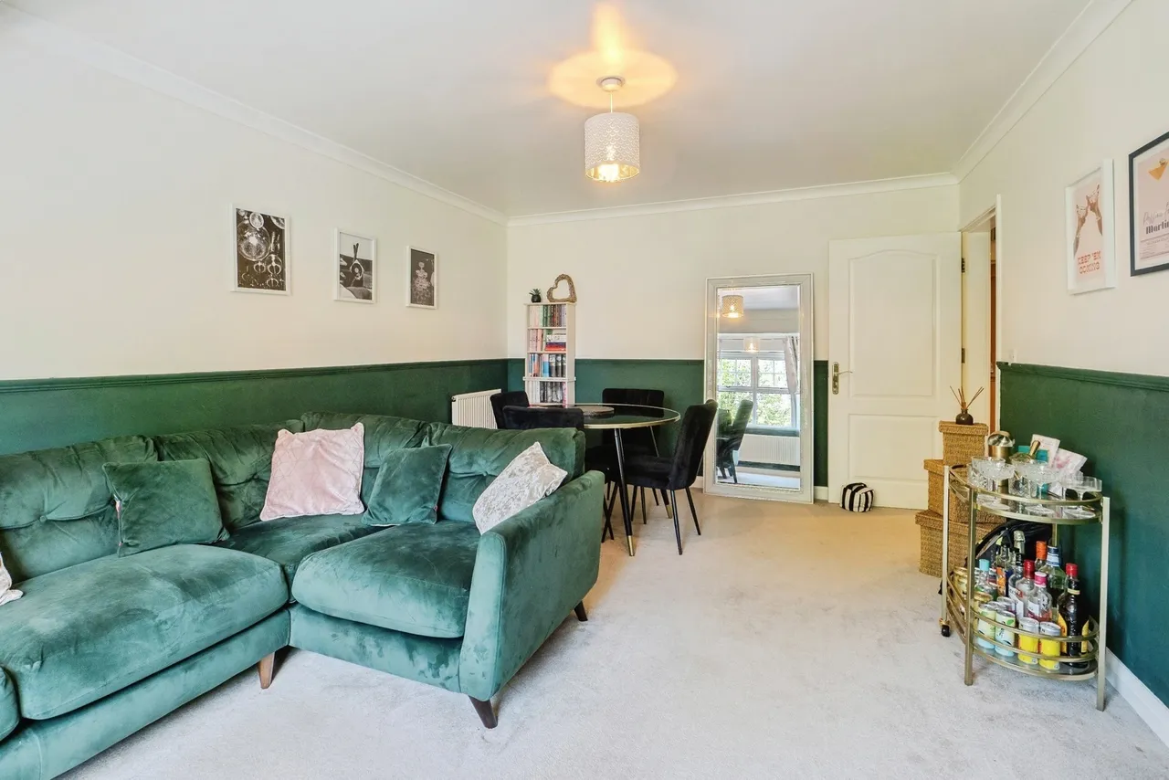 Moorgate, Tamworth, Staffordshire, B79, photo 2