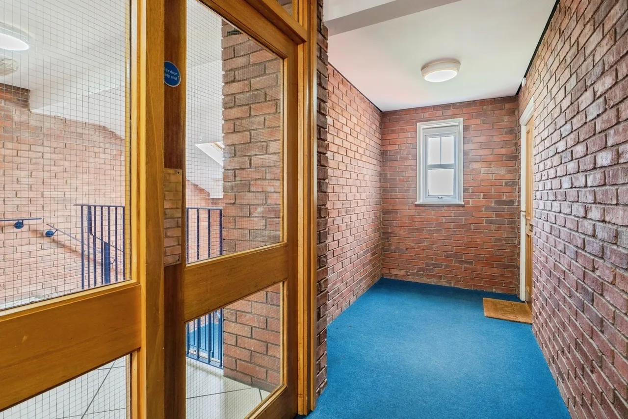 Moorgate, Tamworth, Staffordshire, B79, photo 16