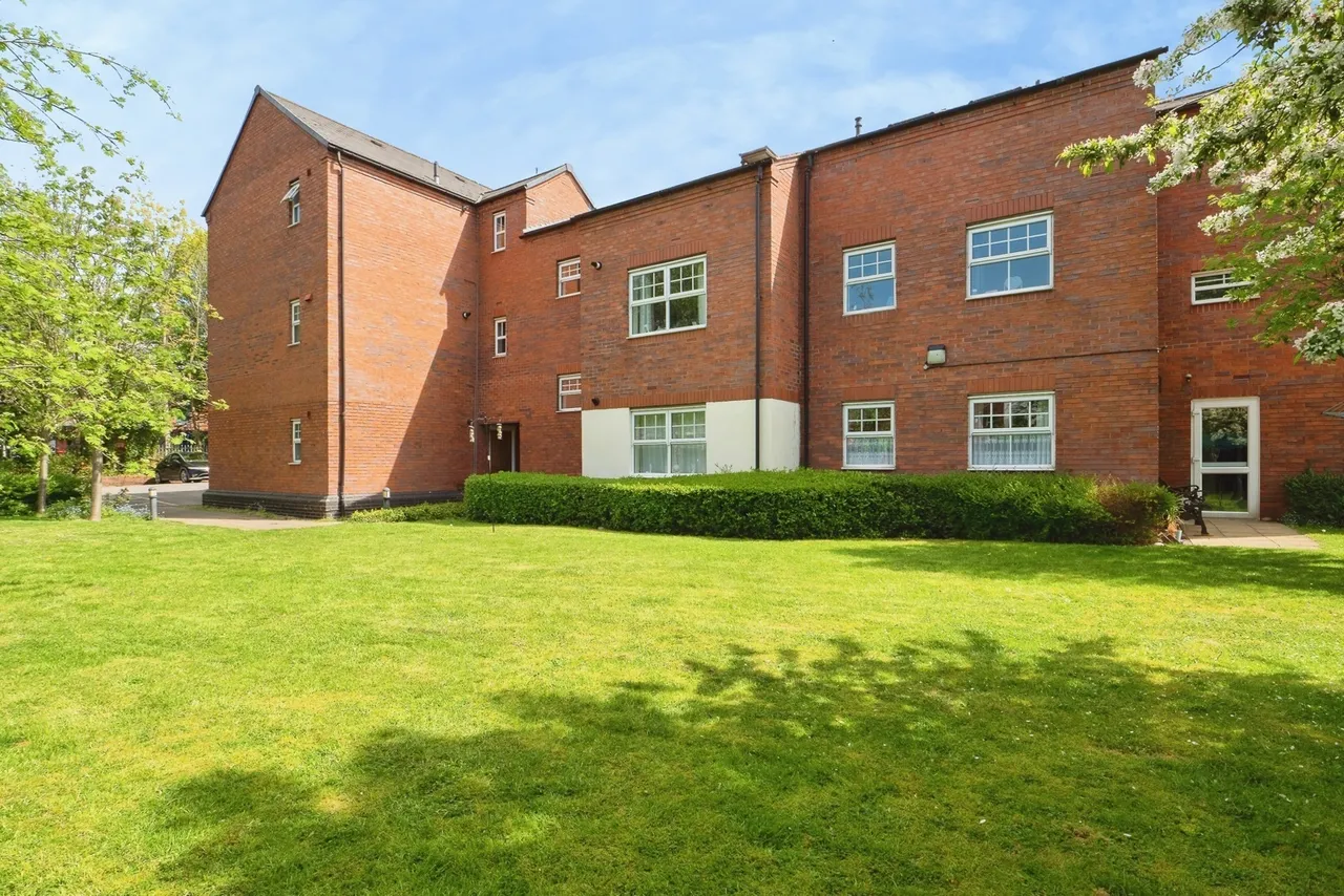 Moorgate, Tamworth, Staffordshire, B79, photo 17