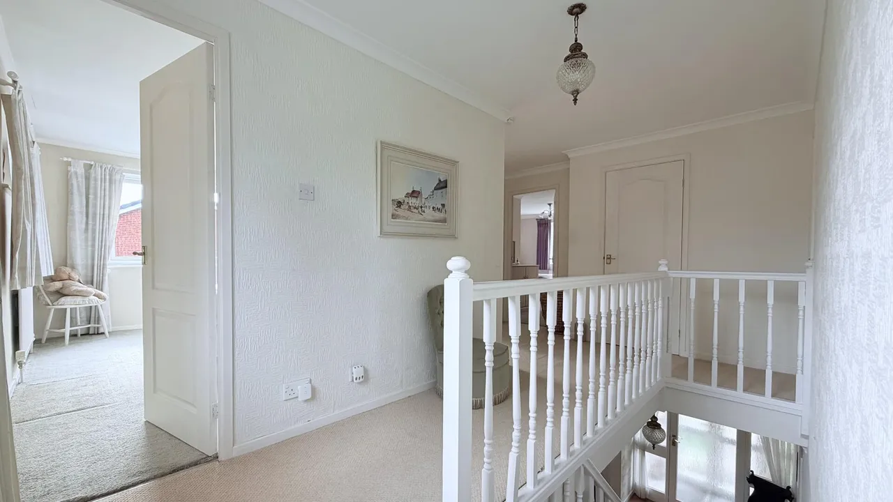 Lynwood Drive, Blakedown, Kidderminster, photo 16
