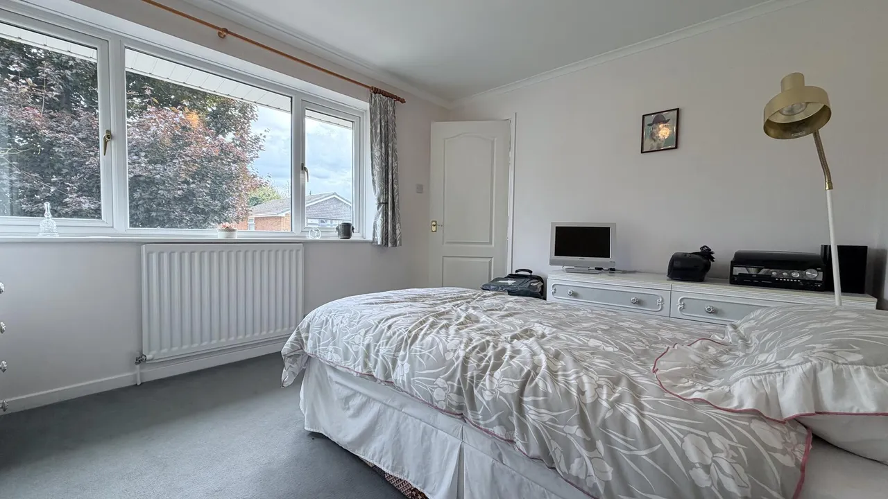 Lynwood Drive, Blakedown, Kidderminster, photo 26