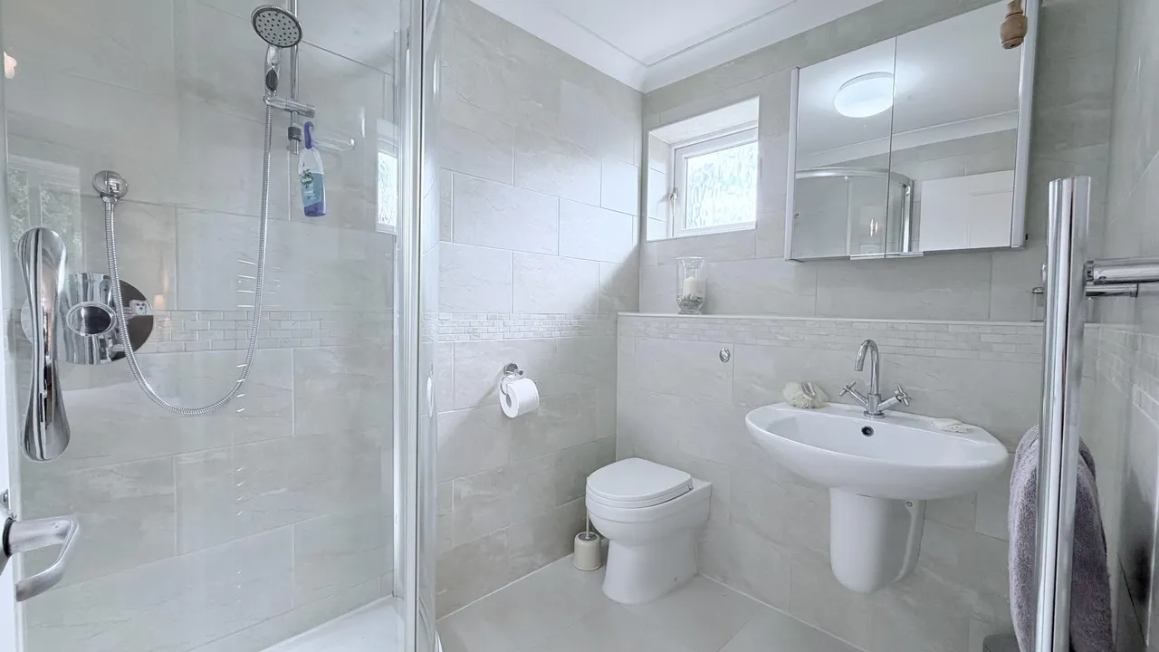 Lynwood Drive, Blakedown, Kidderminster, photo 28