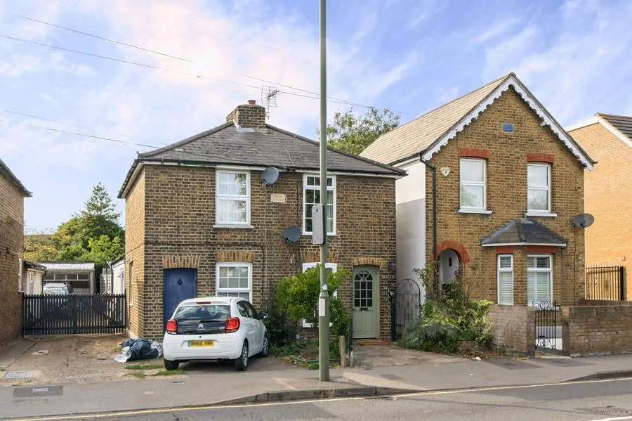 Vicarage Road, Sunbury-on-Thames, TW16, photo 19