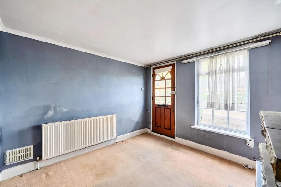 Vicarage Road, Sunbury-on-Thames, TW16, photo 9