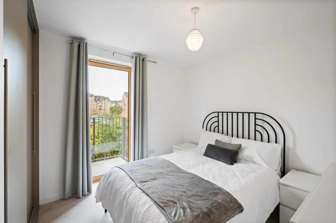 Hughes Close, Canonmills, EH7, photo 11