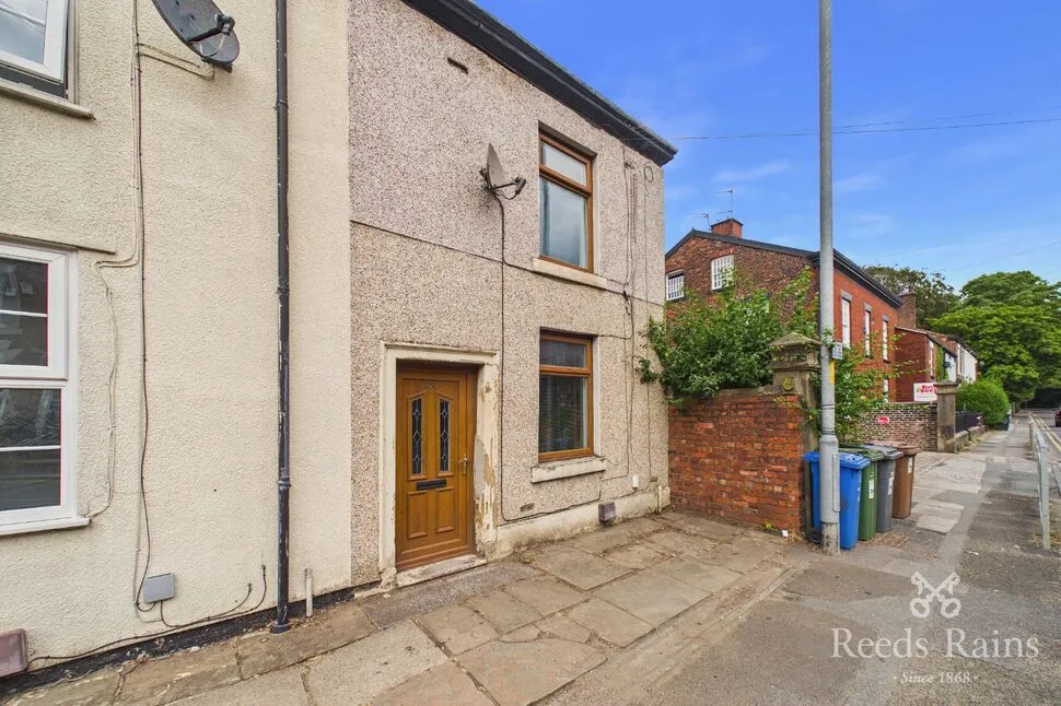 2 bed house for sale — Mottram Road, Hyde, Greater Manchester, SK14