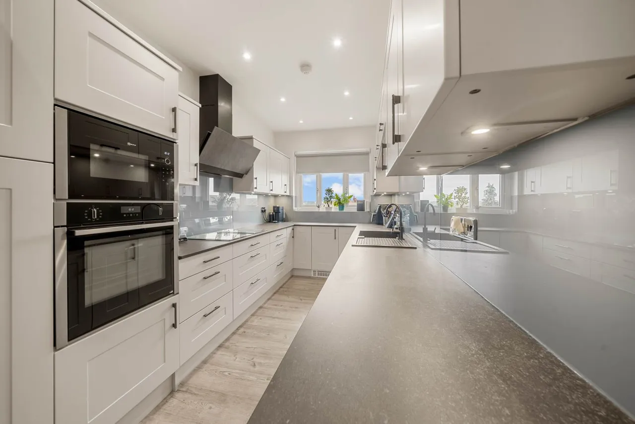 Armitage Avenue, Brighouse, HD6, photo 4