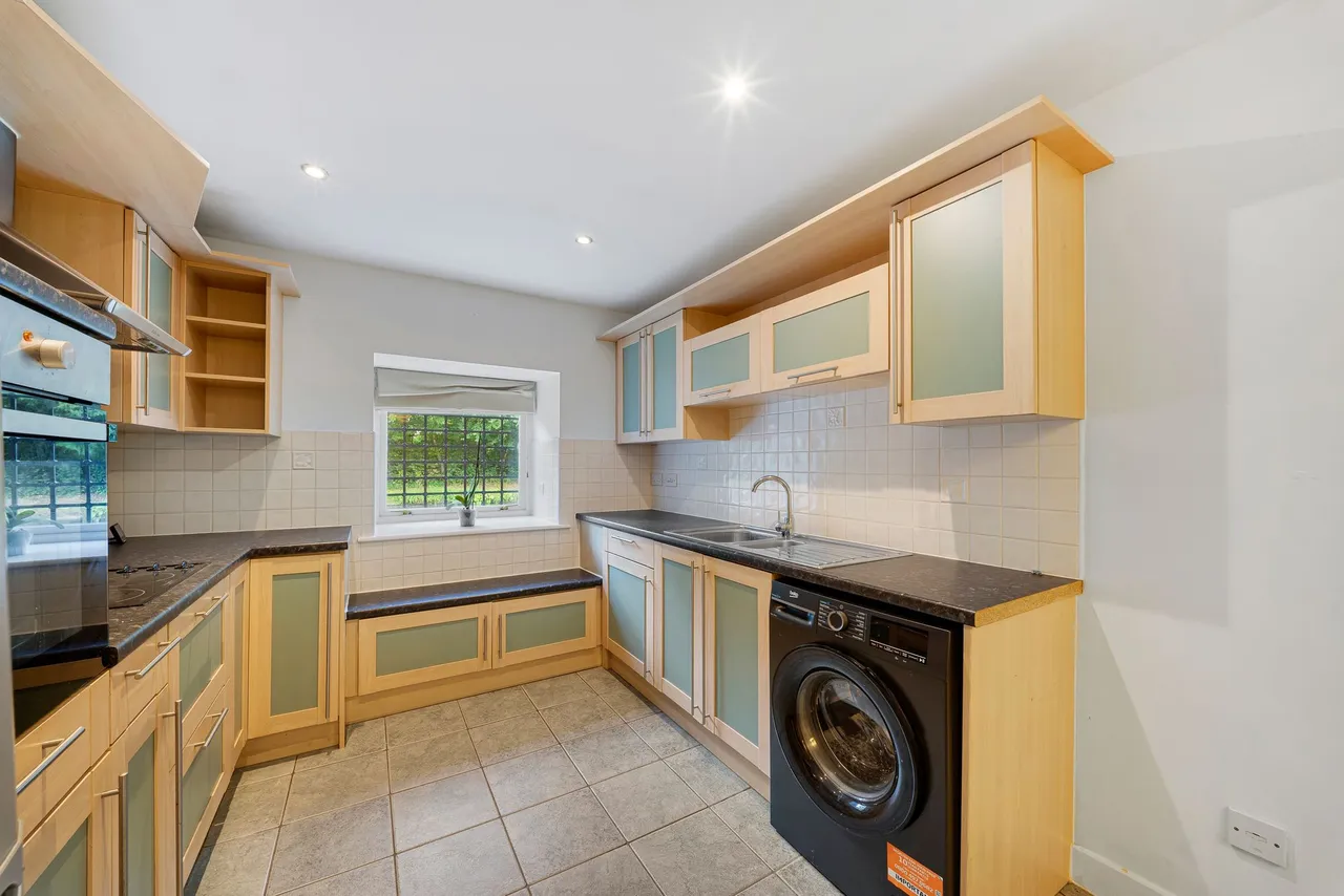 Flat 2, Brindley Wharf Waterfront, Preston On The Hill, Warrington, WA4 4AU, photo 6