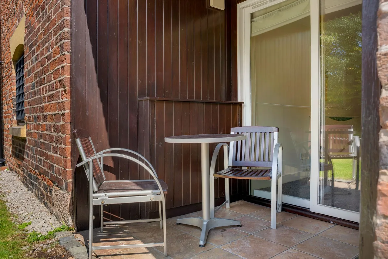 Flat 2, Brindley Wharf Waterfront, Preston On The Hill, Warrington, WA4 4AU, photo 16