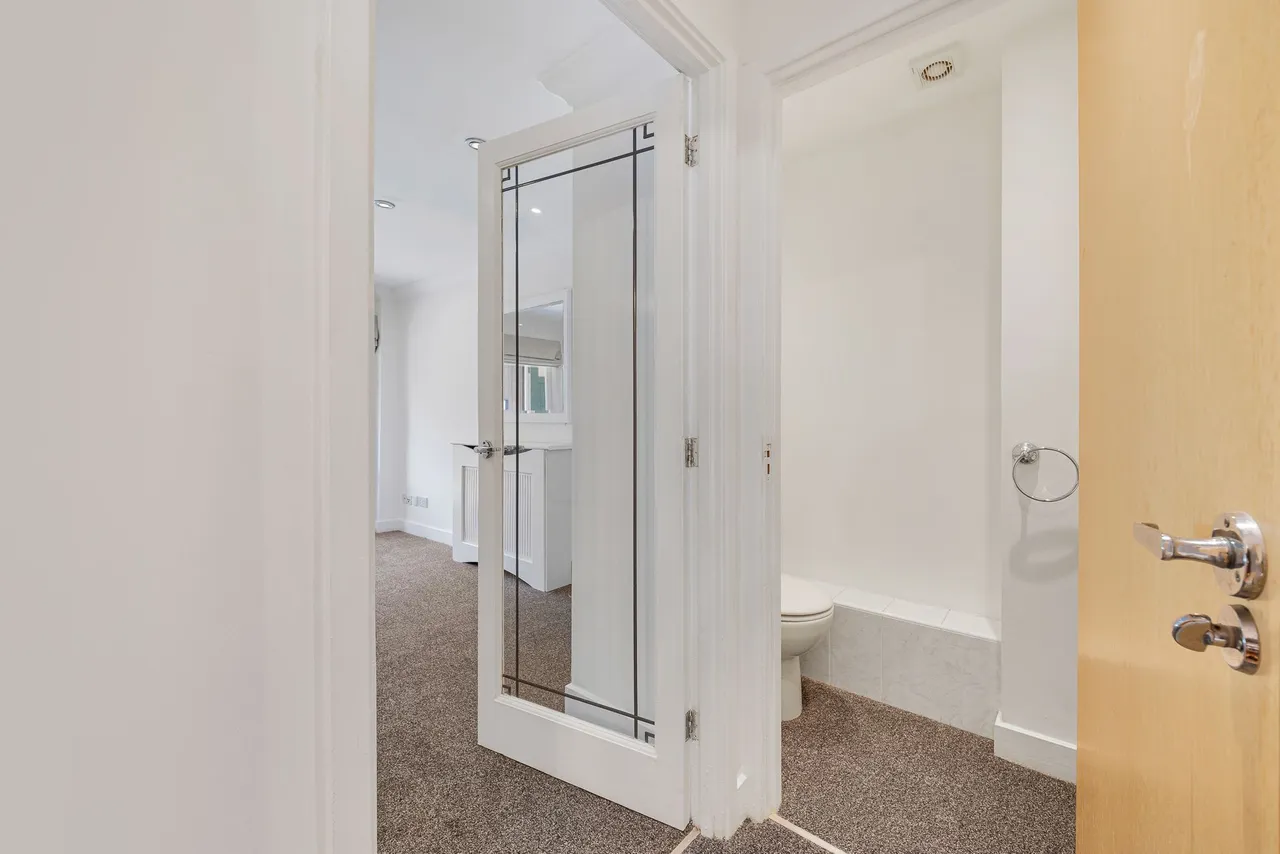 Flat 2, Brindley Wharf Waterfront, Preston On The Hill, Warrington, WA4 4AU, photo 13