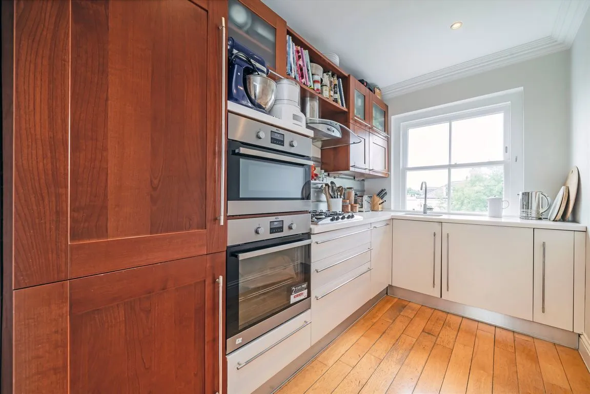 Elsham Road, W14, photo 3